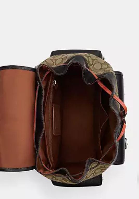 MORRAL COACH