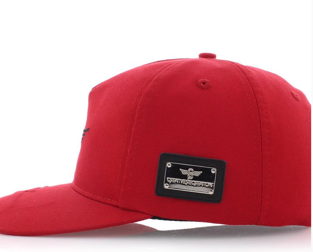 GORRA ROJA LOGO CREATION RECREATION