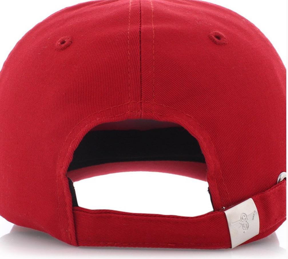 GORRA ROJA LOGO CREATION RECREATION