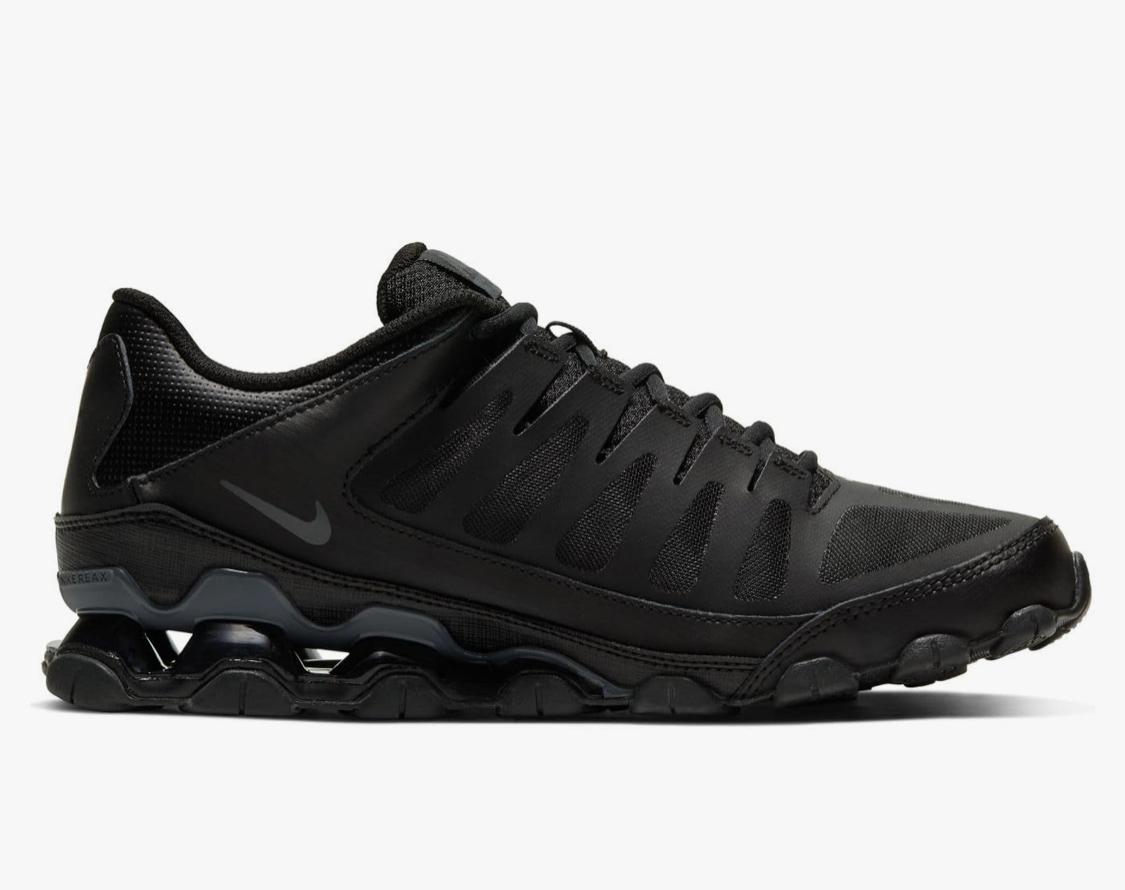 TENNIS NIKE REAX 8