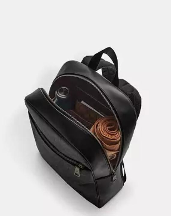 MORRAL COACH