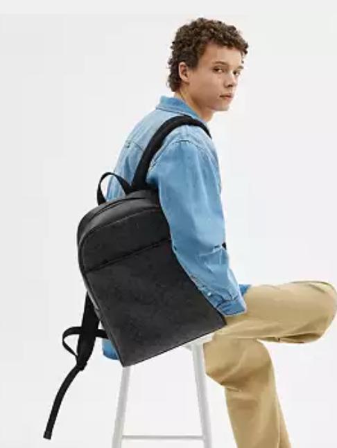 MORRAL COACH