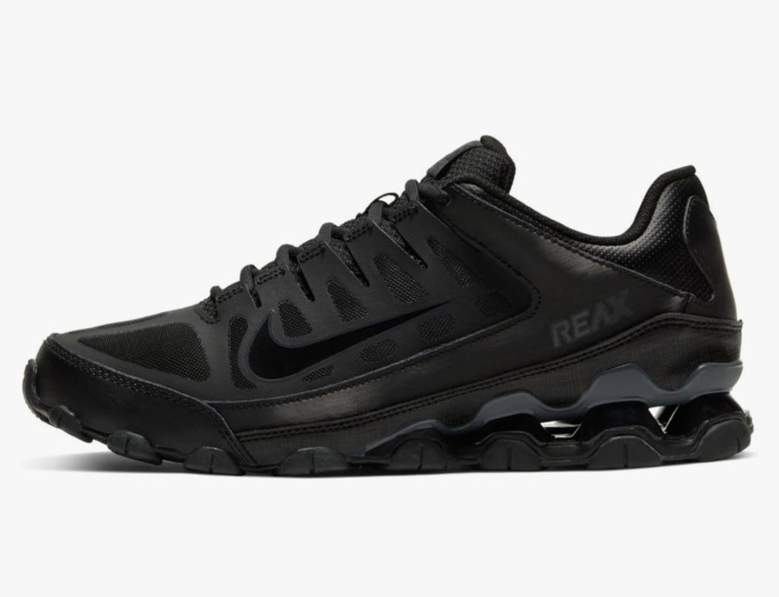 TENNIS NIKE REAX 8